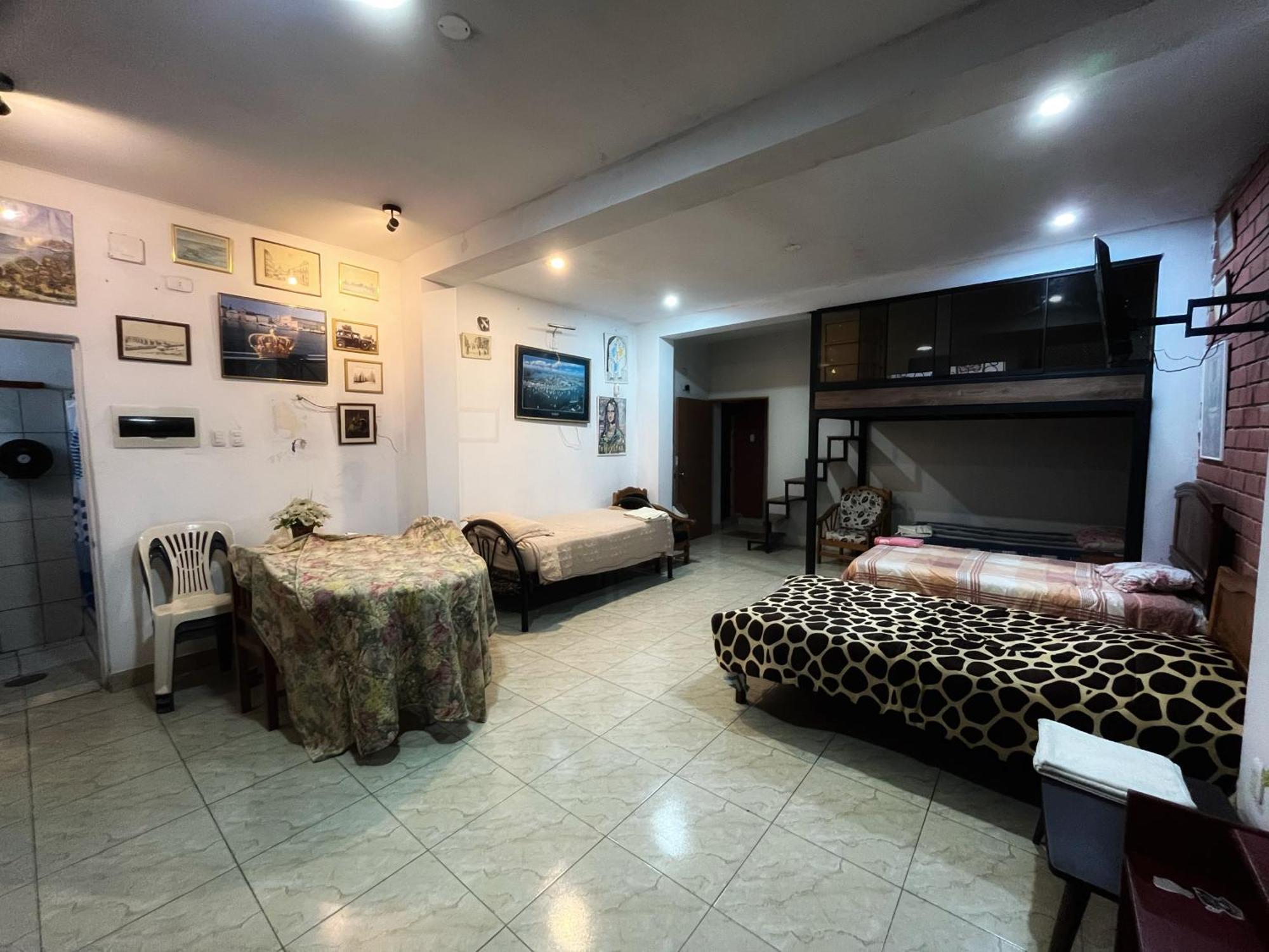 Bed and Breakfast Ugarte Street Trujillo Exterior foto